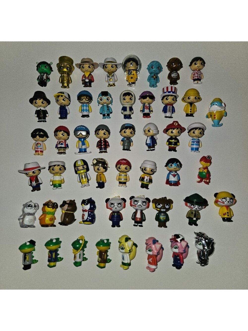 50 Ryan's World Road Trip 2" Figures Toys HUGE LOT (no duplicates)